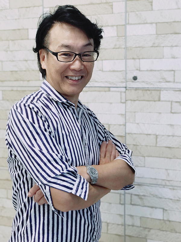 岸 敏夫