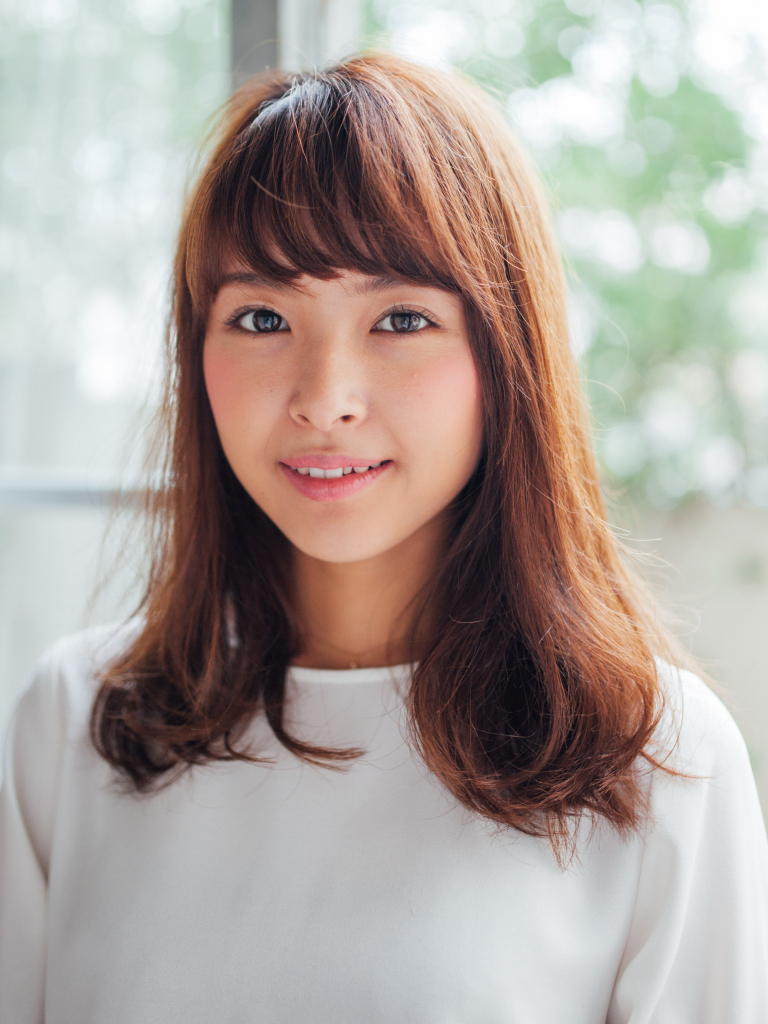 ナチュラルストレートロング