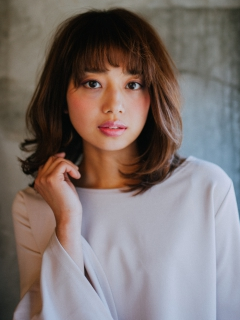 大人フェミニン×小顔ミディ